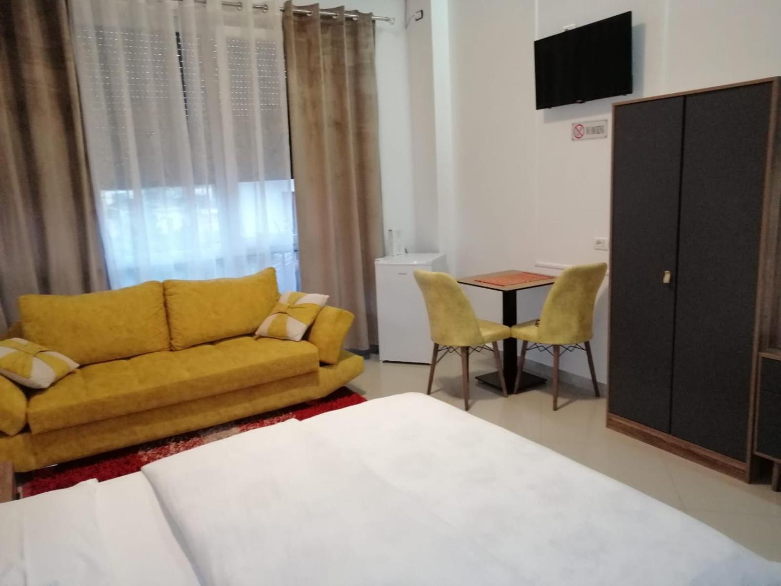Isabel Rooms Tirana Cameră foto